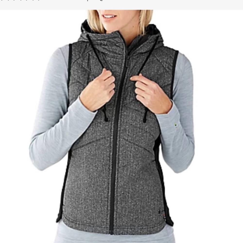 Smartwool Women's Double Propulsion - Hooded Vest - Herringbone Black and Gray M